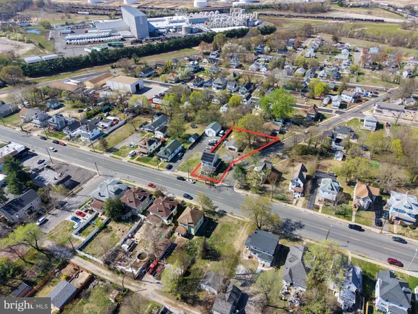 $300,000 | 403 West Broad Street, Paulsboro, NJ 08066