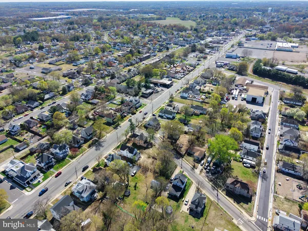 $300,000 | 403 West Broad Street, Paulsboro, NJ 08066