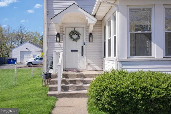 $300,000 | 403 West Broad Street, Paulsboro, NJ 08066