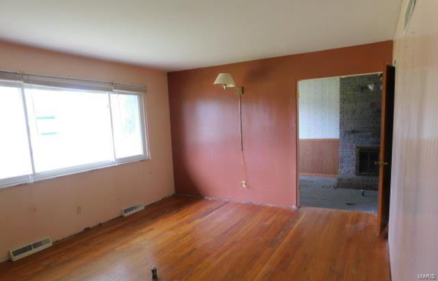 947 Coal Bank Road St. Louis, MO 63138 - Photo 18 of 22