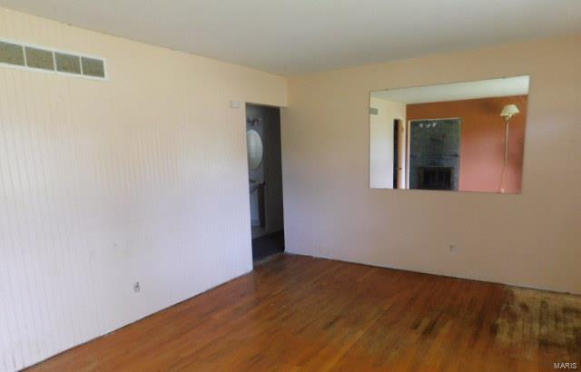 947 Coal Bank Road St. Louis, MO 63138 - Photo 19 of 22