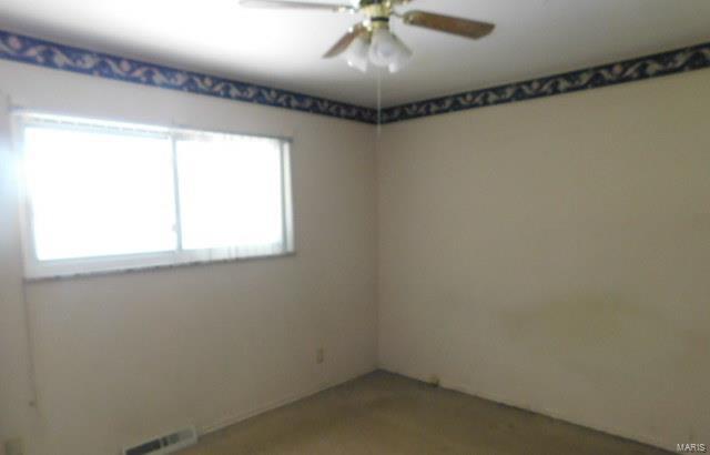 947 Coal Bank Road St. Louis, MO 63138 - Photo 10 of 22