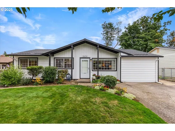 $410,000 | 2604 Southeast 176th Place, Portland, OR 97236