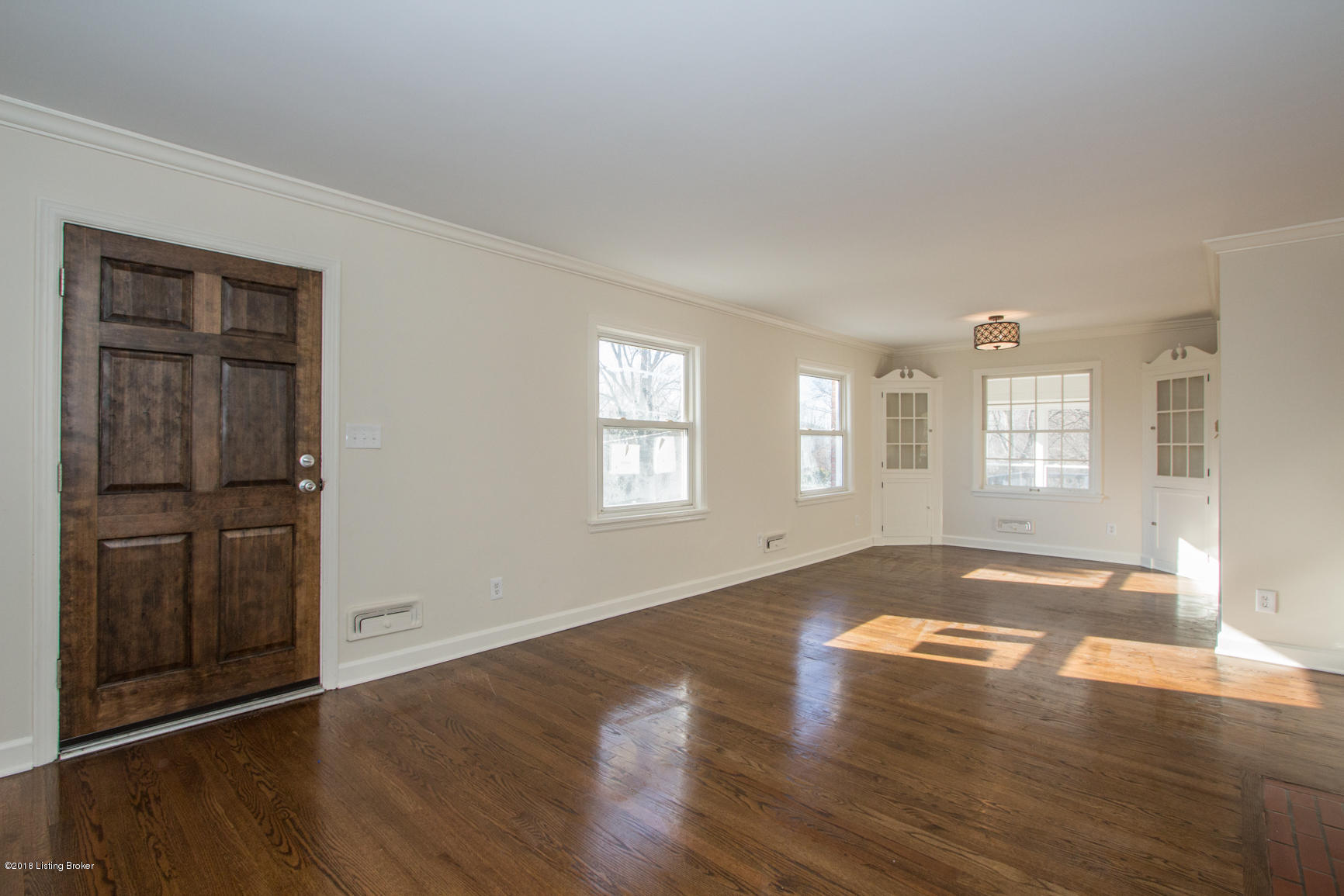 5404 Winding Road Louisville, KY 40214 - Photo 4 of 53 JThomas Photography-5404 Winding-29