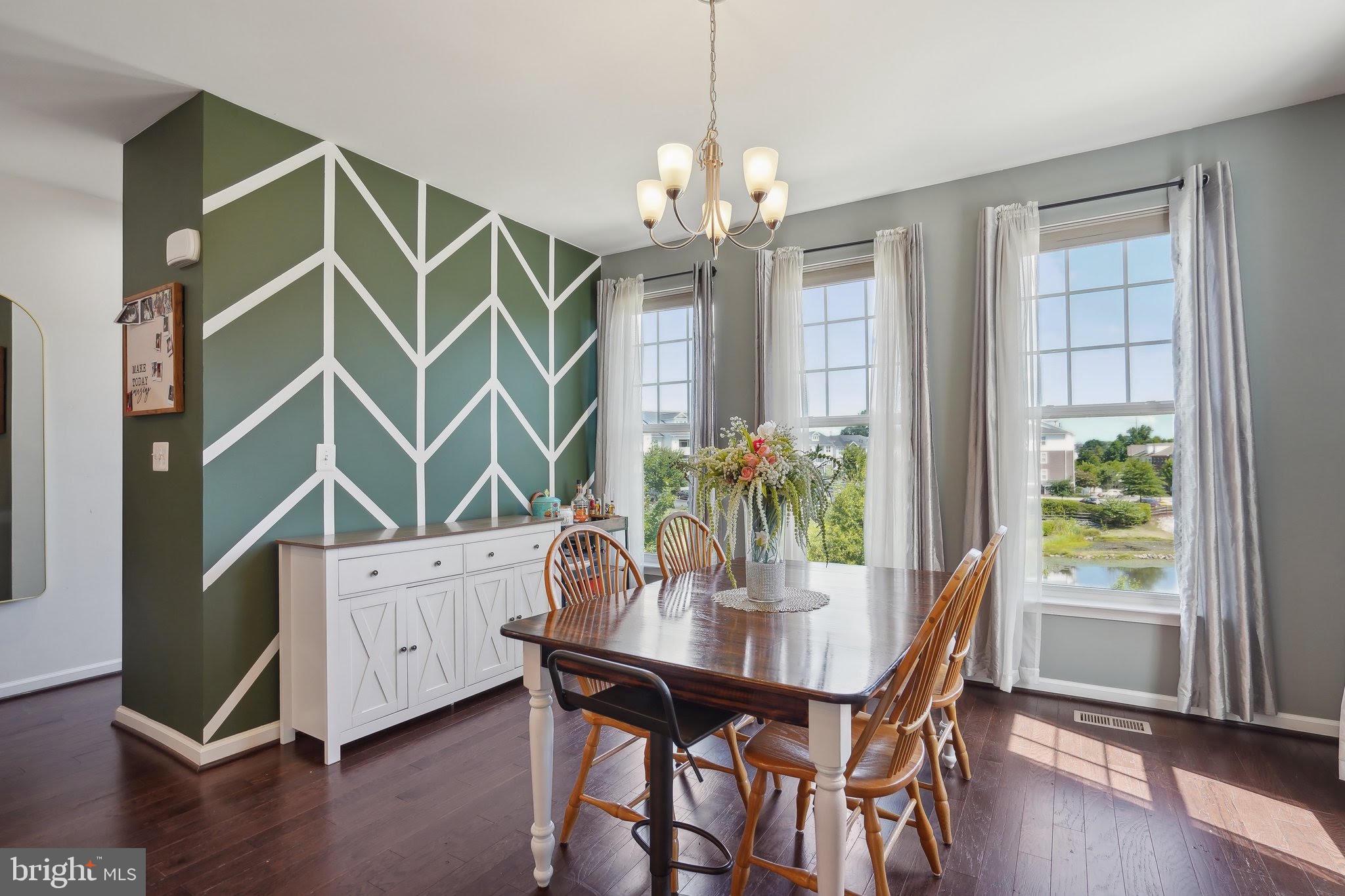 8944 Dahlgren Ridge Road Manassas, VA 20111 - Photo 11 of 40