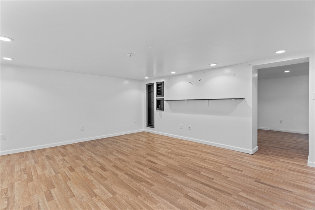 97 Georgia Road Tewksbury, MA 01876 - Photo 23 of 40 Gallery Image 23