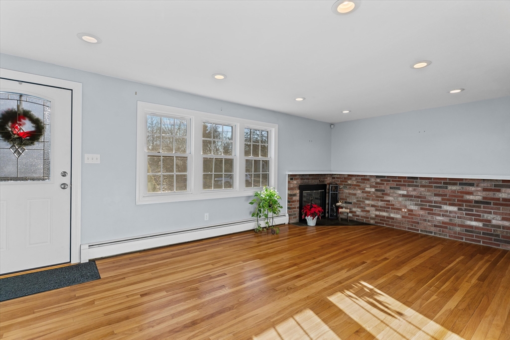 97 Georgia Road Tewksbury, MA 01876 - Photo 7 of 40 Gallery Image 7