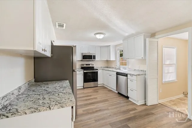 $285,000 | 35 Oak Hill Road, Richmond Hill, GA 31324