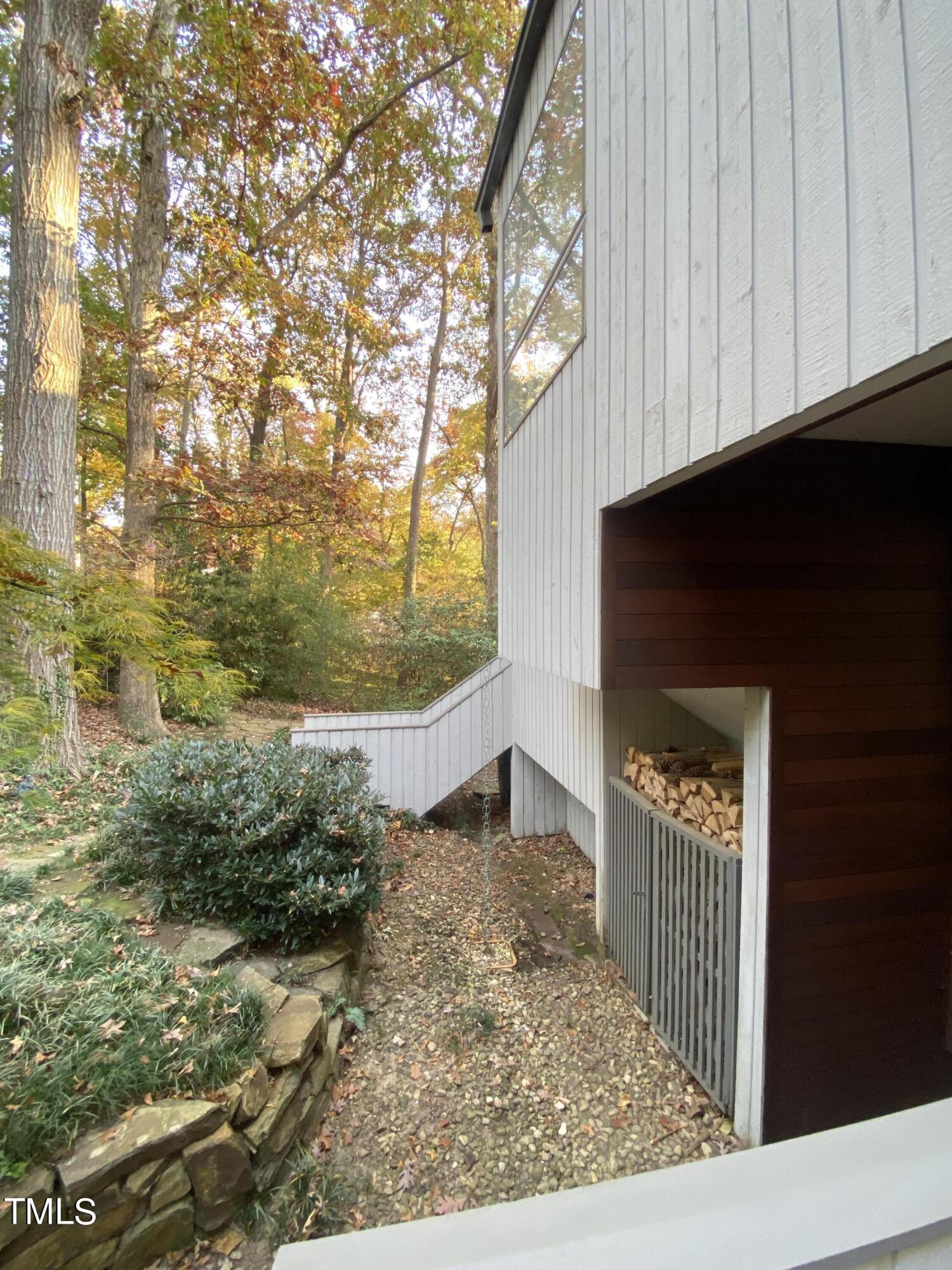 2800 Sandia Drive Raleigh, NC 27607 - Photo 4 of 47 IMG_3400