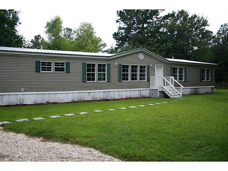 22032 Lowe Davis Road Covington, LA 70435 - Photo 2 of 23 Gallery Image 2