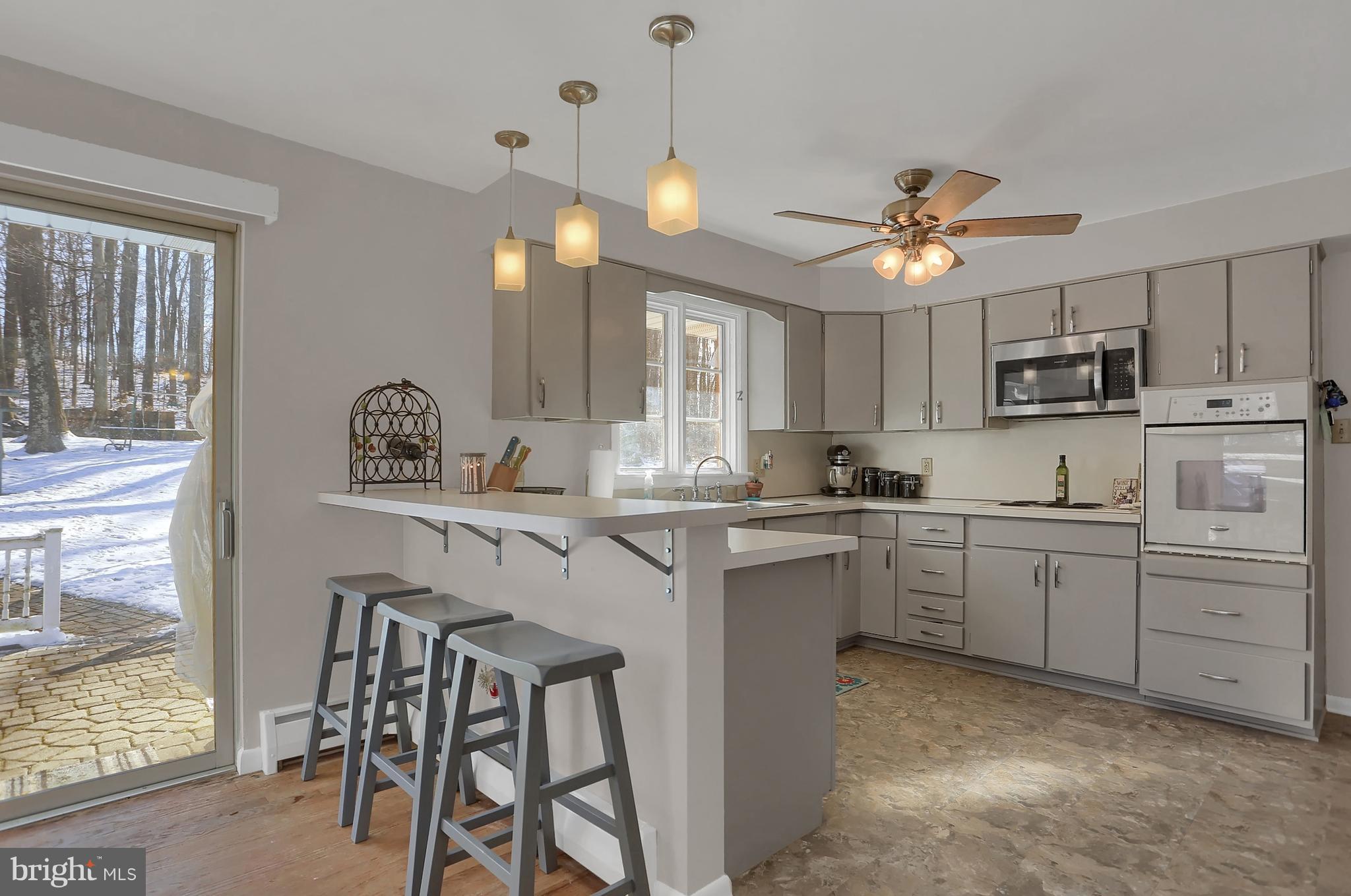 8312 Orchard Road Thomasville, PA 17364 - Photo 7 of 26 Gallery Image 7