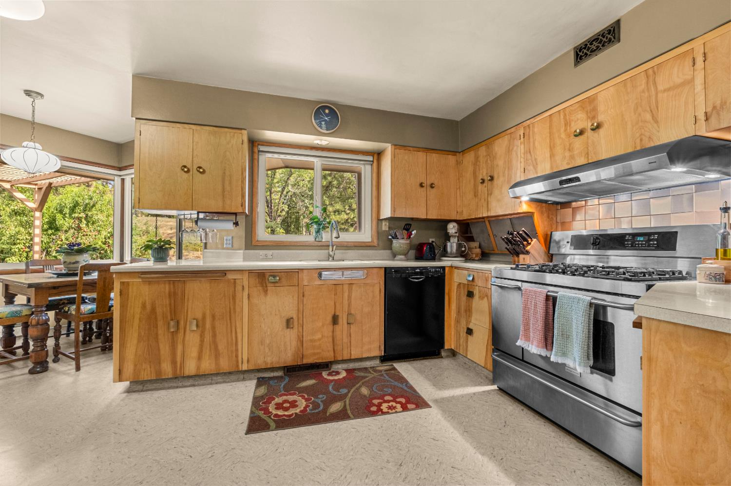 4180 Pleasant Valley Road Placerville, CA 95667 - Photo 18 of 61 Gallery Image 18