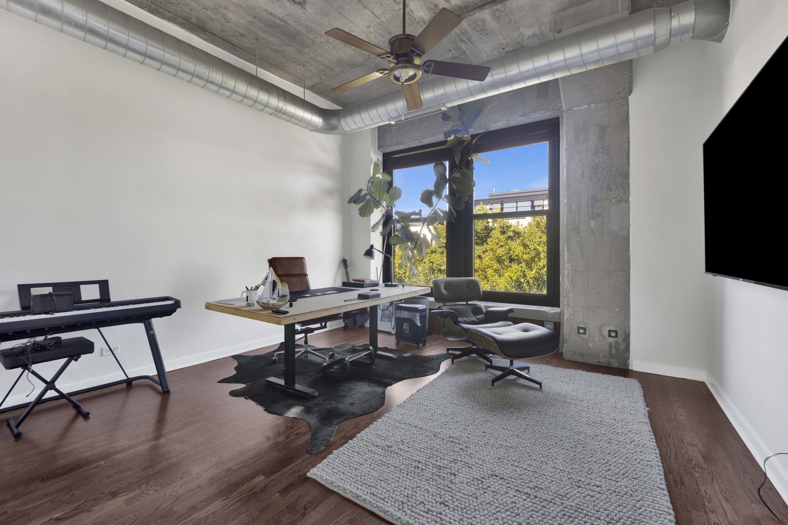 1069 West 14th Place, Unit 332 Chicago, IL 60608 - Photo 21 of 26