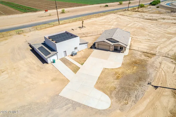 $525,000 | 13191 North Breeze Way, Maricopa, AZ 85139