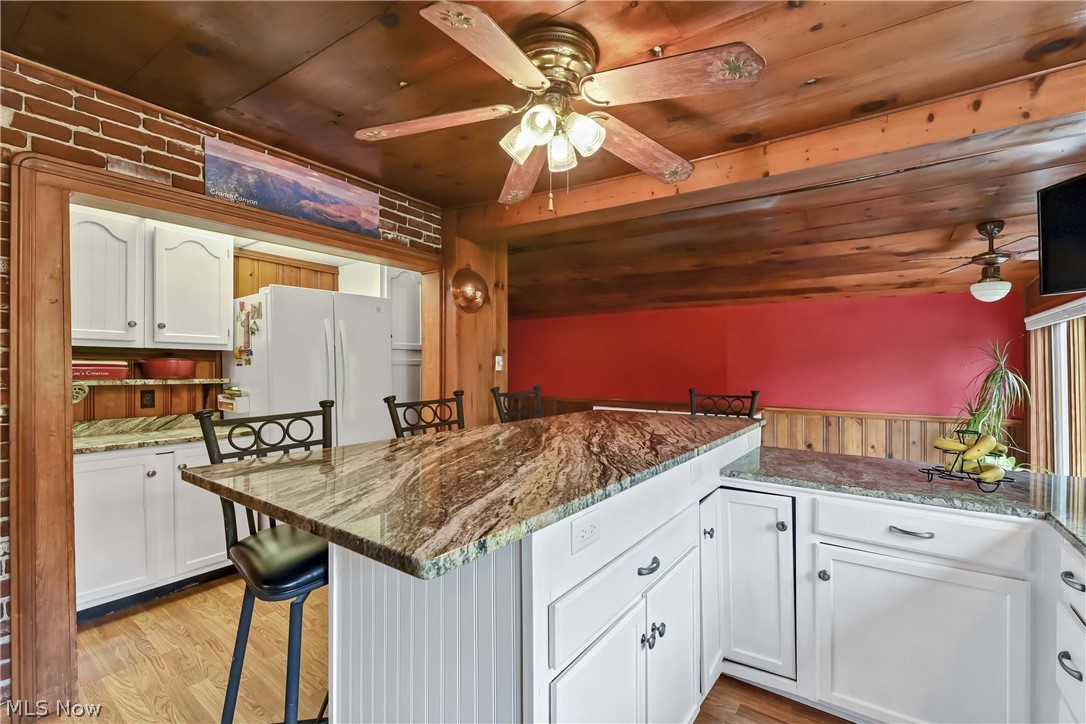 7659 River Road Olmsted Falls, OH 44138 - Photo 18 of 49