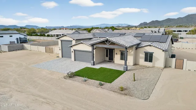 $1,100,000 | 2120 West Tanya Trail, Phoenix, AZ 85086