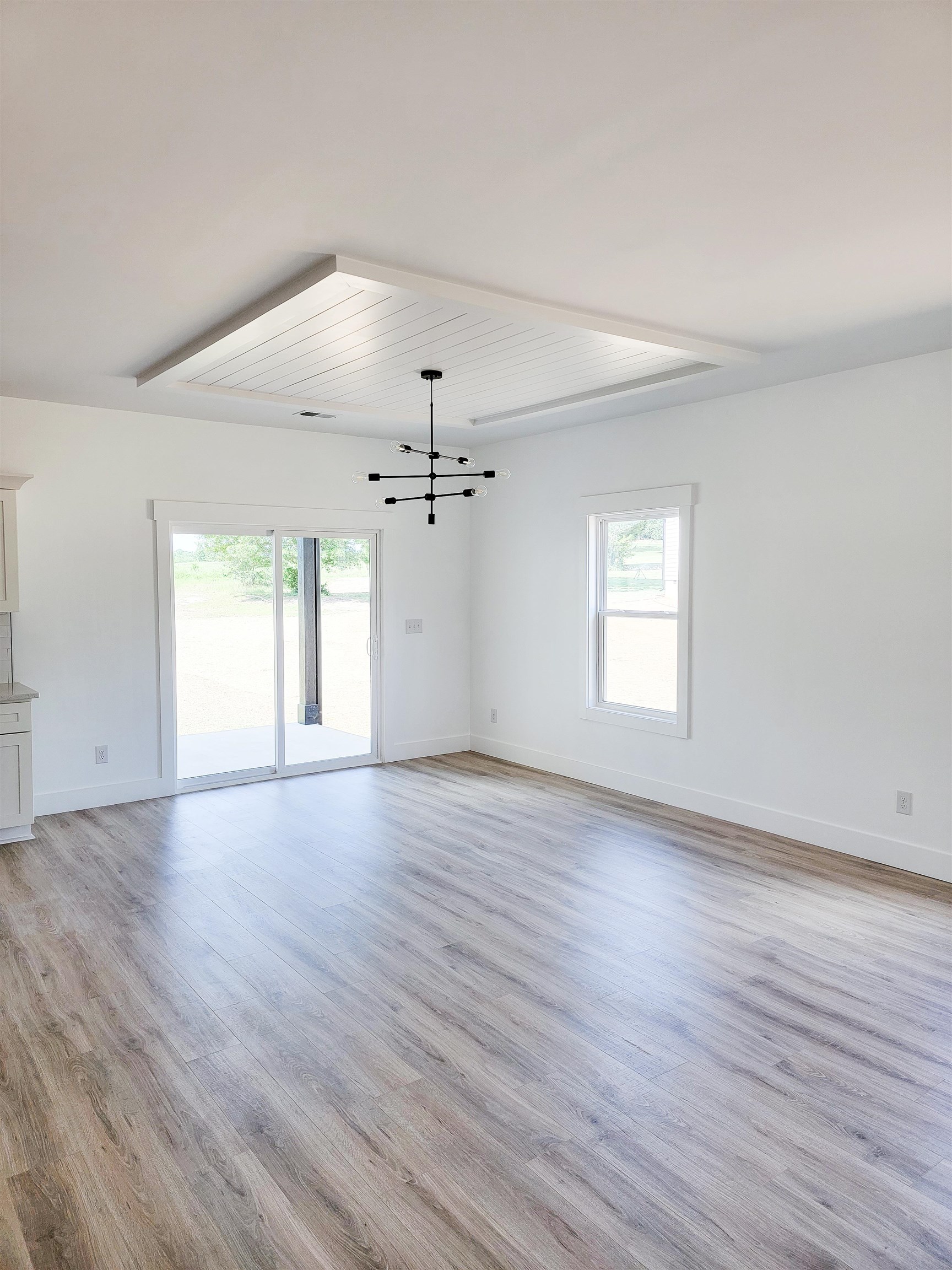 747 Bill Pearson Road Woodruff, SC 29388 - Photo 4 of 18