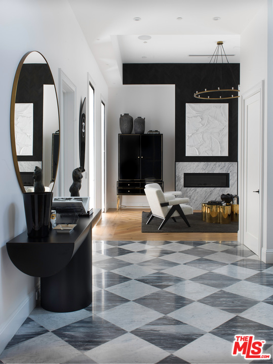 4421 Haskell Avenue Encino, CA 91436 - Photo 5 of 32 a living room with furniture