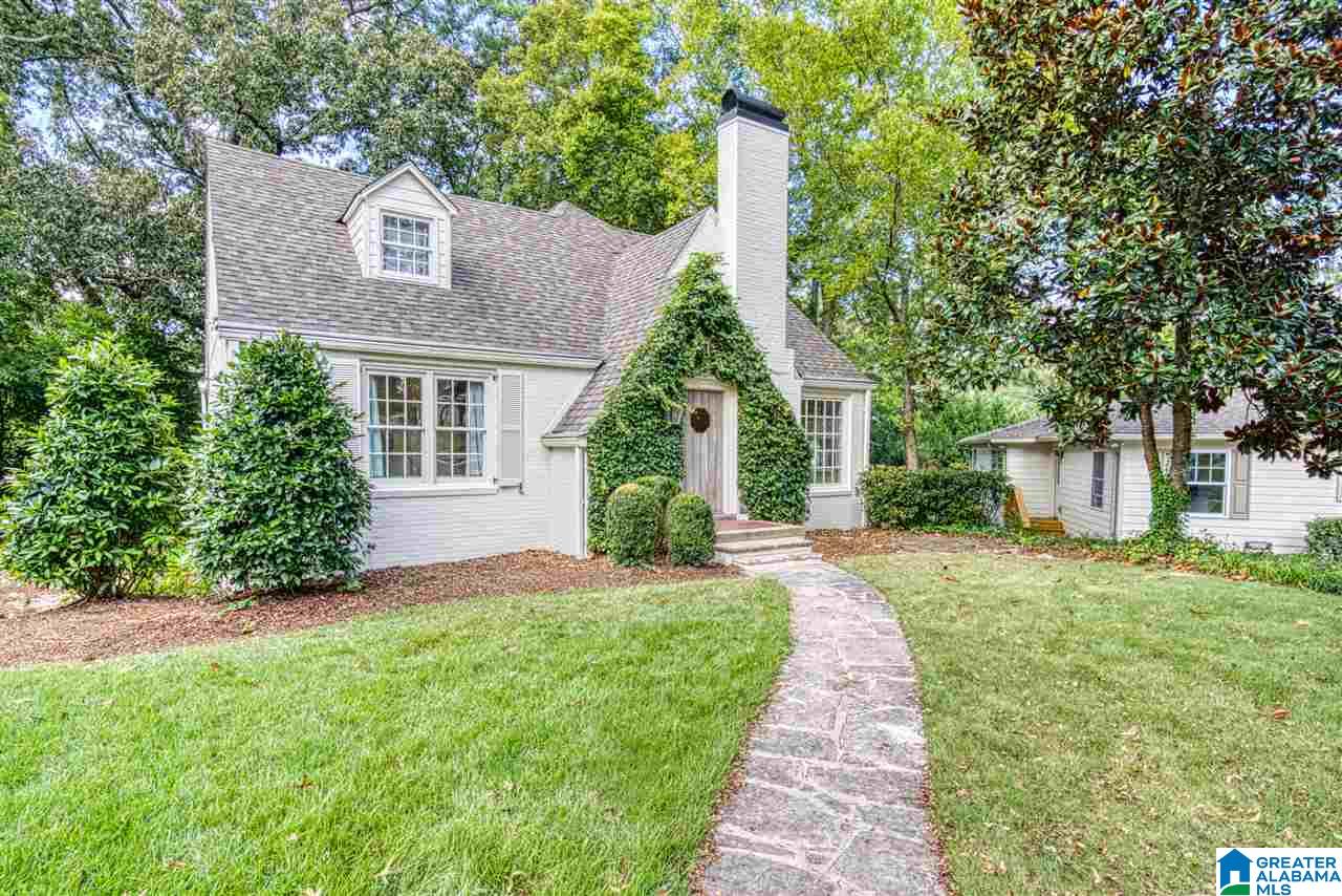 803 Wingate Circle Birmingham, AL 35209 - Photo 4 of 50