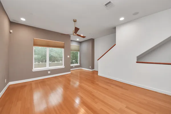 $2,400 | 1403 Delano Street, Unit 6, Houston, TX 77003