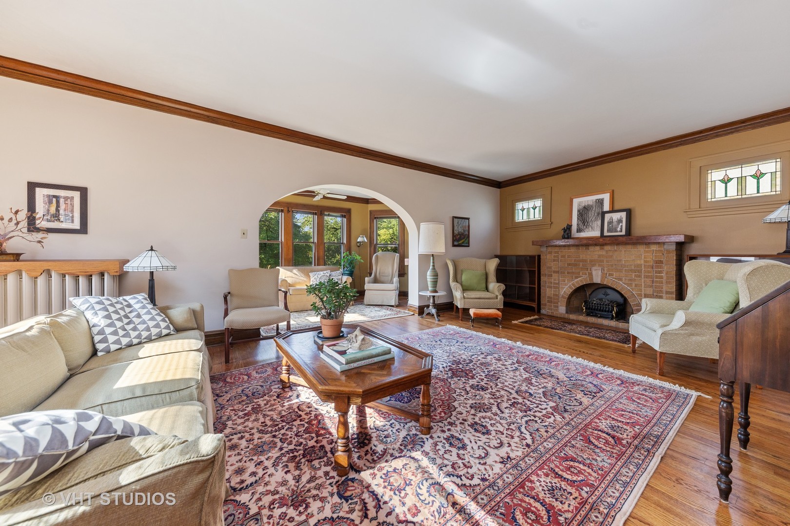 264 Addison Road Riverside, IL 60546 - Photo 4 of 20
