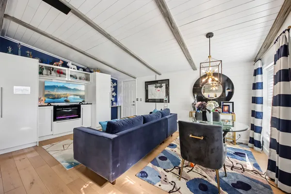 $110,000 | 242 Meadowlark Lane, Unit A, Sandwich, IL 60548