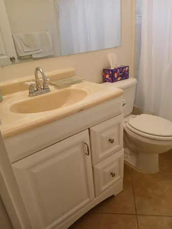 $1,900 | 92 Seville Drive, Delray Beach, FL 33446