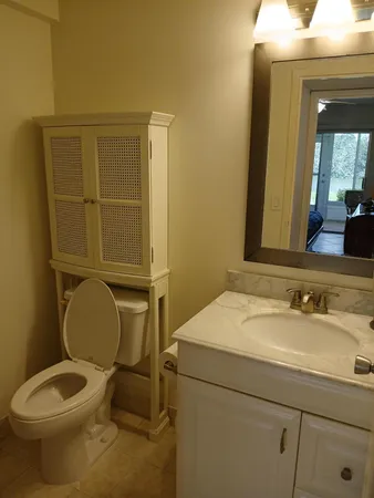 $1,900 | 92 Seville Drive, Delray Beach, FL 33446