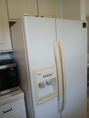 $1,900 | 92 Seville Drive, Delray Beach, FL 33446