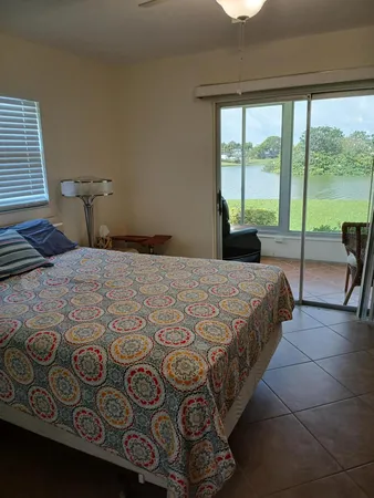 $1,900 | 92 Seville Drive, Delray Beach, FL 33446