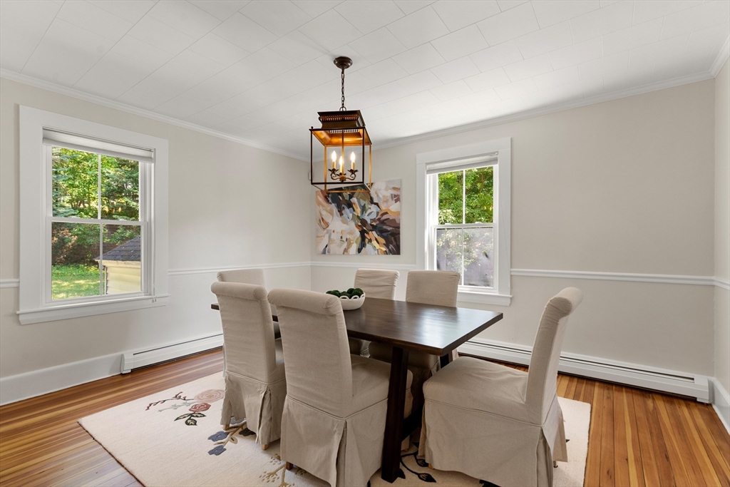 109 Grove Street Lexington, MA 02420 - Photo 7 of 35