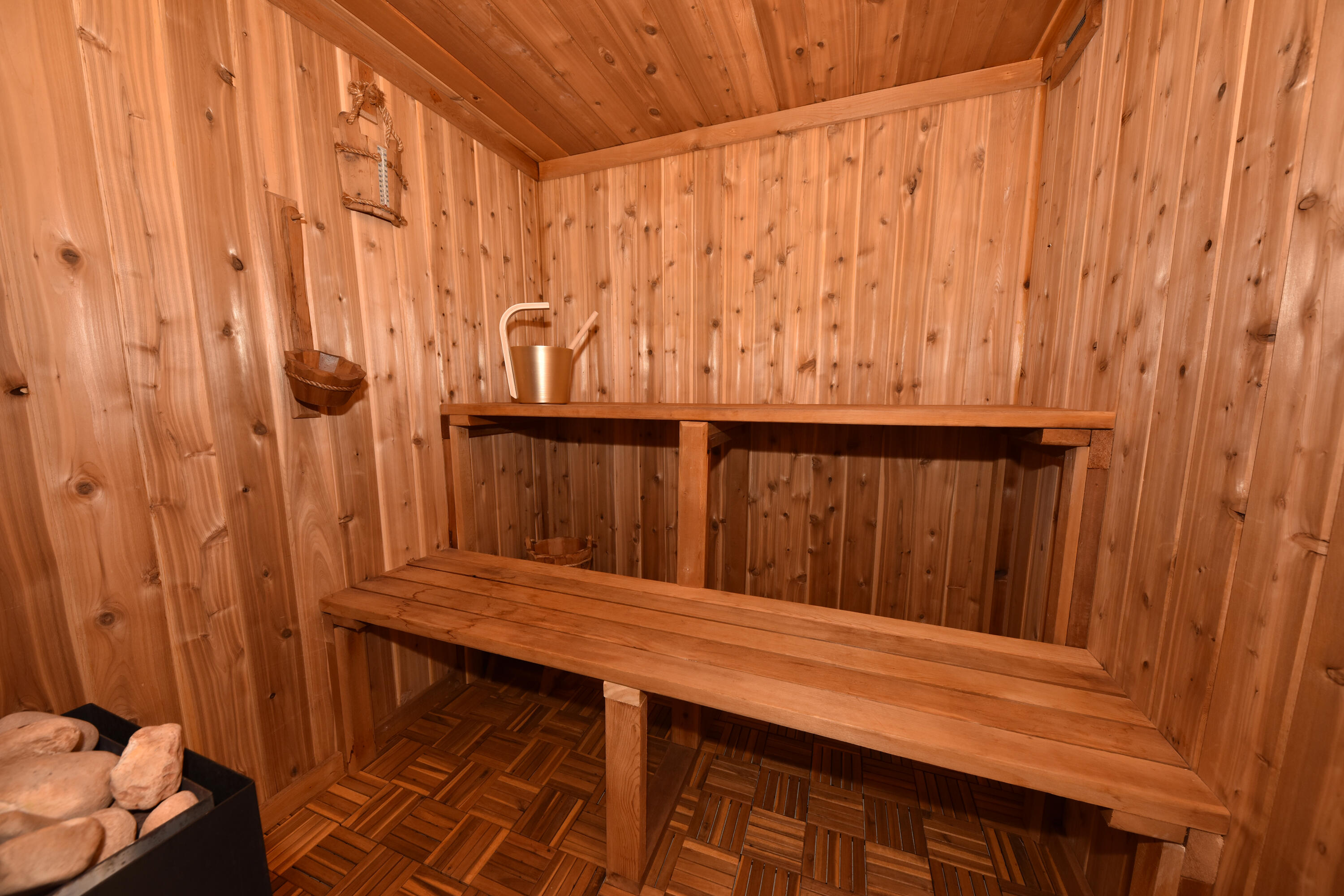 4380 County Rd Y Saukville, WI 53080 - Photo 29 of 38 Sauna