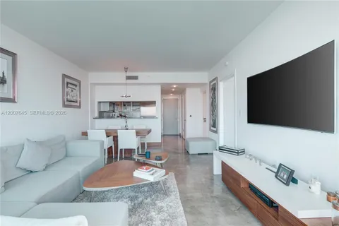$850,000 | 540 West Avenue, Unit 2112, Miami Beach, FL 33139