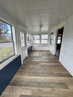 5 Lockrow Boulevard Colonie, NY 12205 - Photo 2 of 18 IMG_5244 2 Small