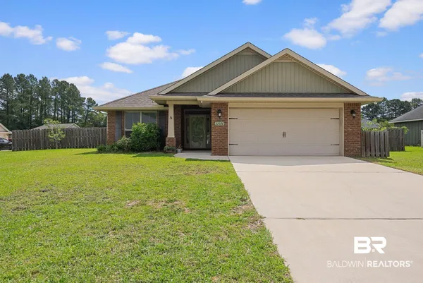 $318,900 | 22076 Garland Loop, Silverhill, AL 36576