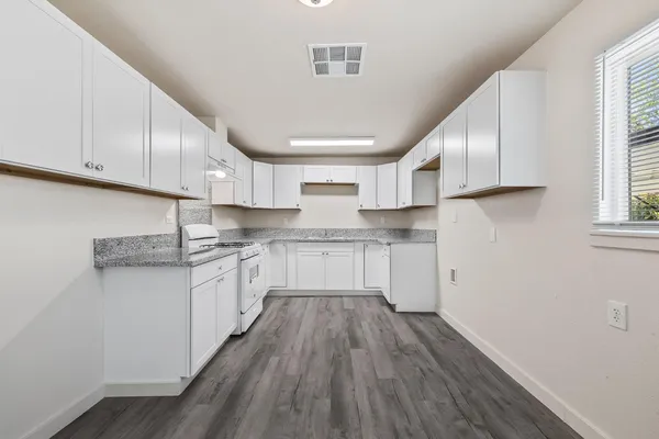 $315,000 | 2320 South Lily Avenue, Fresno, CA 93706