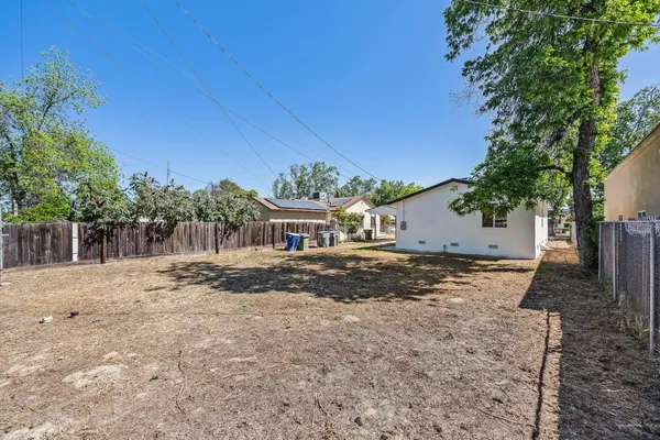 $315,000 | 2320 South Lily Avenue, Fresno, CA 93706