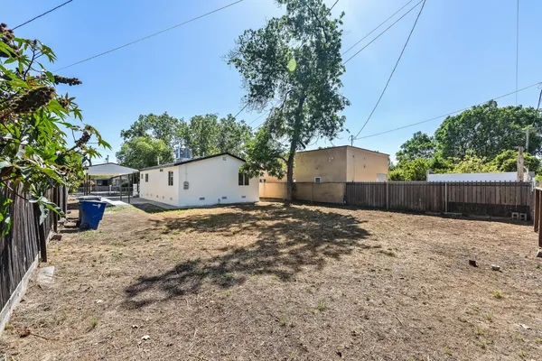 $315,000 | 2320 South Lily Avenue, Fresno, CA 93706