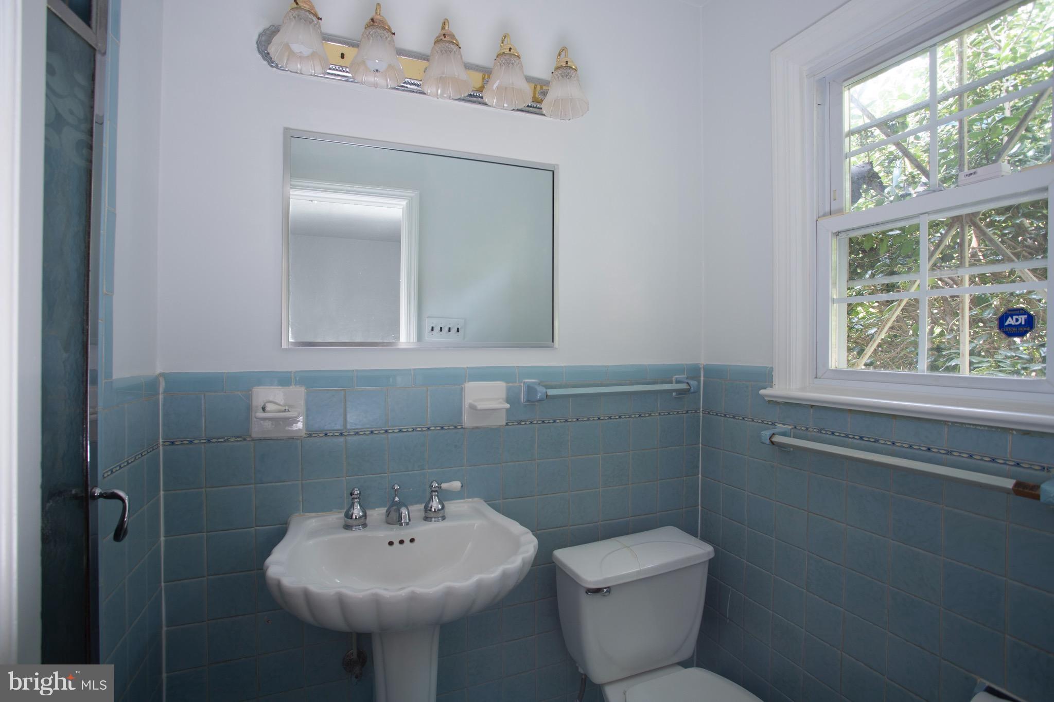2022 Yorktown Road Northwest Washington, DC 20012 - Photo 22 of 29 Second Master Bath