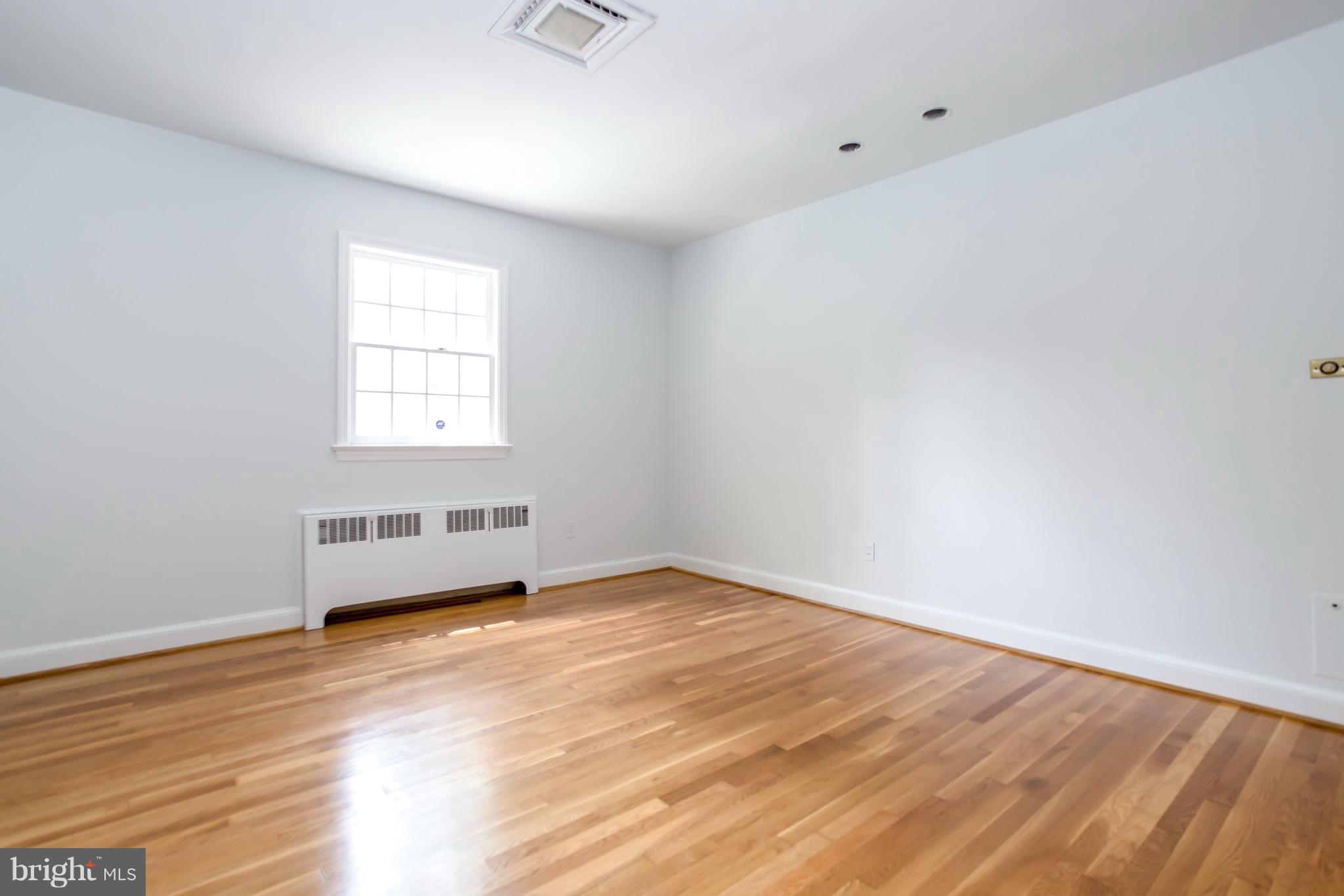 2022 Yorktown Road Northwest Washington, DC 20012 - Photo 24 of 29 Bedroom