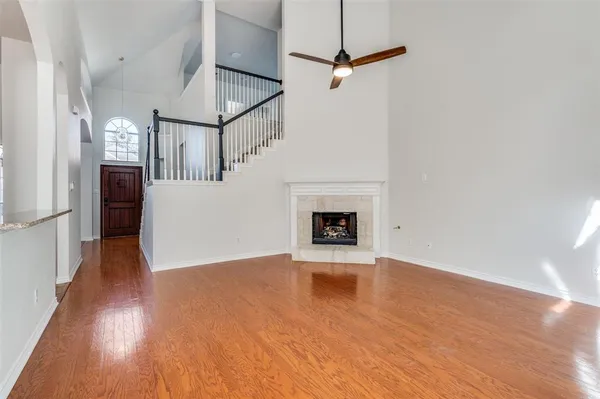 $2,700 | 5012 Marineway Drive, Fort Worth, TX 76135