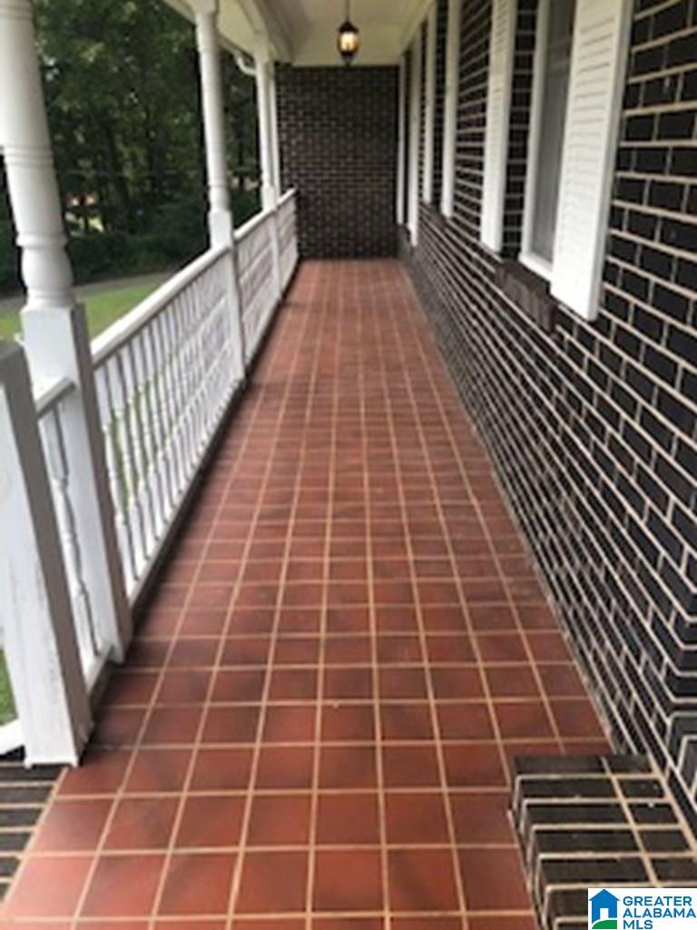 106 Robin Circle Talladega, AL 35160 - Photo 2 of 37