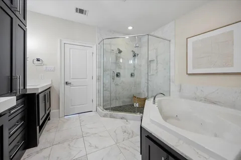$1,075,000 | 2111 Huldy Street, Houston, TX 77019