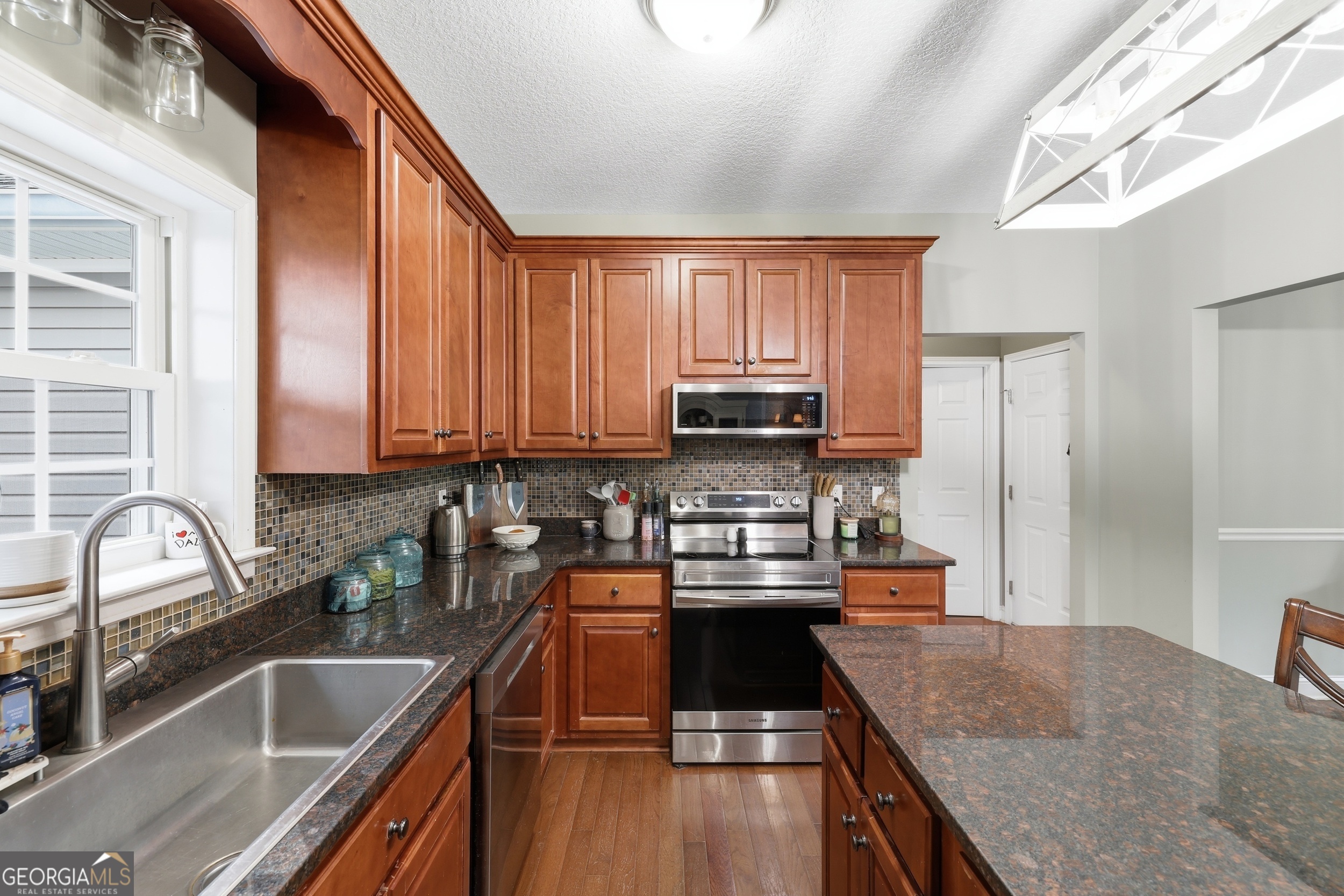 980 Falls Road Toccoa, GA 30577 - Photo 9 of 57 Gallery Image 9