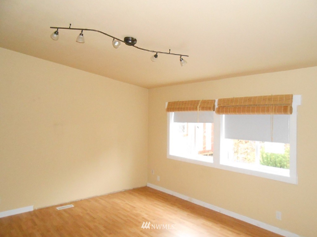 4482 East Rasor Road Belfair, WA 98528 - Photo 14 of 18 Gallery Image 14