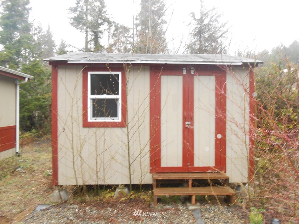 4482 East Rasor Road Belfair, WA 98528 - Photo 17 of 18 Gallery Image 17