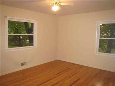 3536 Beecher Road Flint, MI 48532 - Photo 15 of 15 20198560-14.JPG