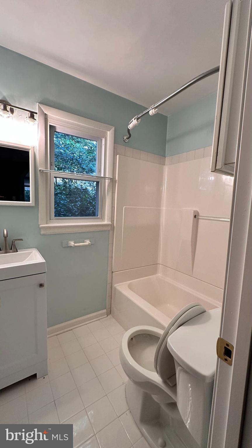 8334 Idylwood Road Vienna, VA 22182 - Photo 19 of 24