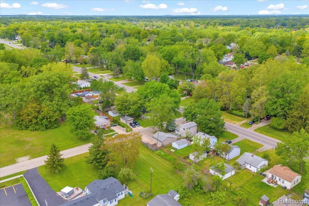 24151 Wick Road Taylor, MI 48180 - Photo 31 of 39