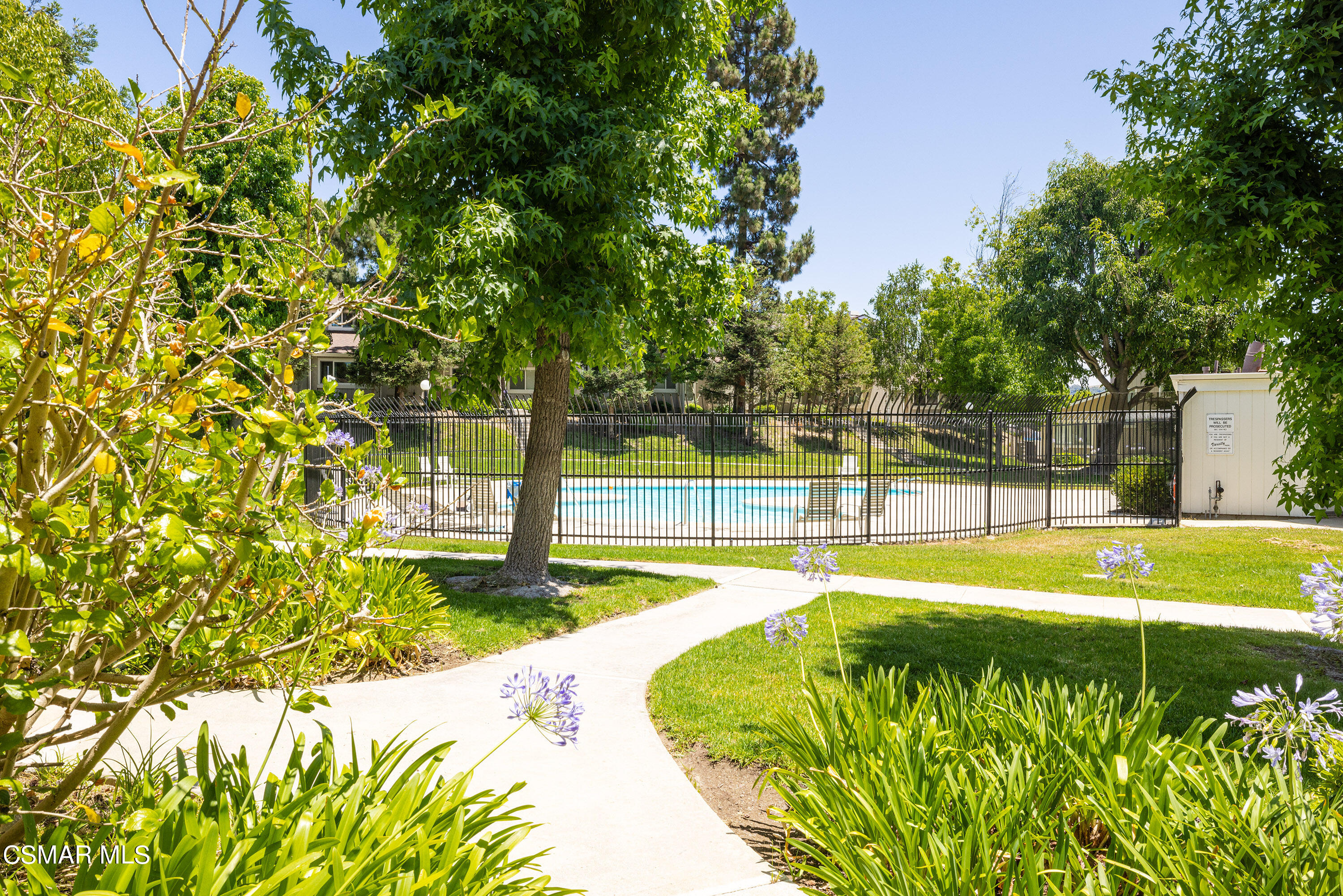 15010 Reedley Street, Unit B Moorpark, CA 93021 - Photo 4 of 27 Reedley3 (1)